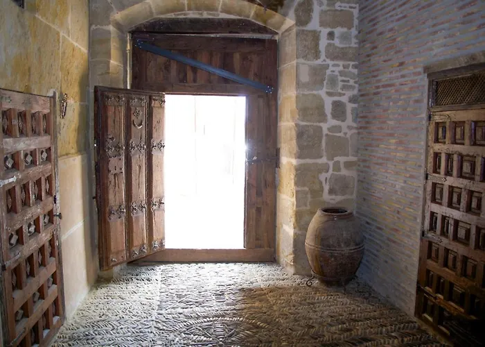 Larrazuria Enea 拉瓦斯蒂达